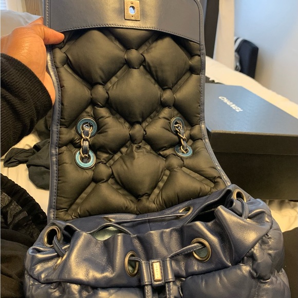 Chanel Chesterfield backpack                                 Excellent condition - Picture 7 of 16
